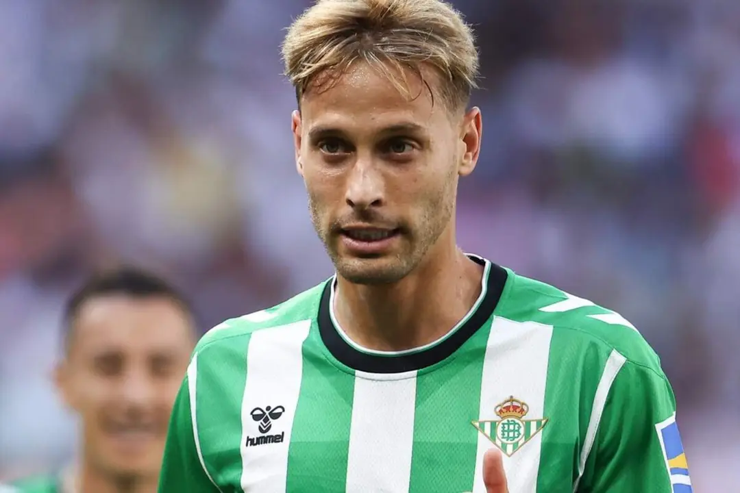 Sergio Canales no lo esperaba