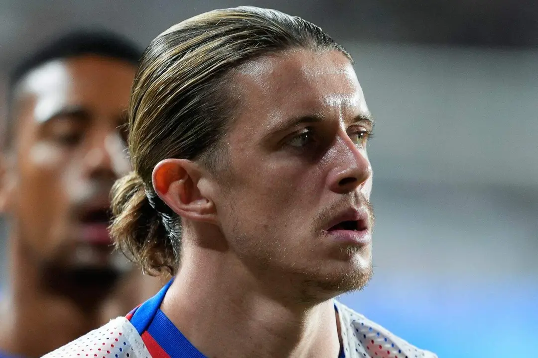 Conor Gallagher vuelve a dominar el centro del campo