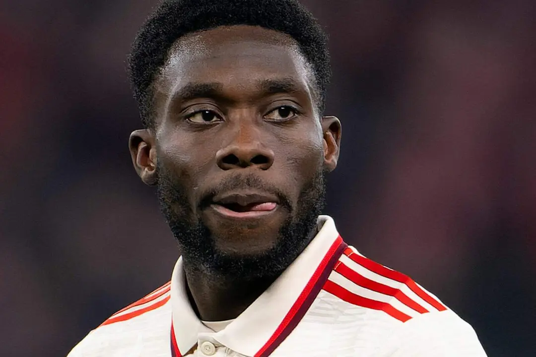 Alphonso Davies recibe las peores noticias
