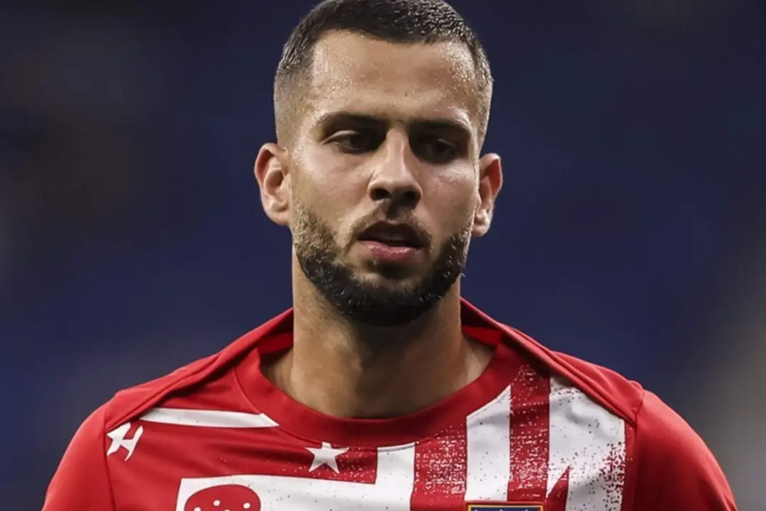 Hancko apunta al once en su primer derbi