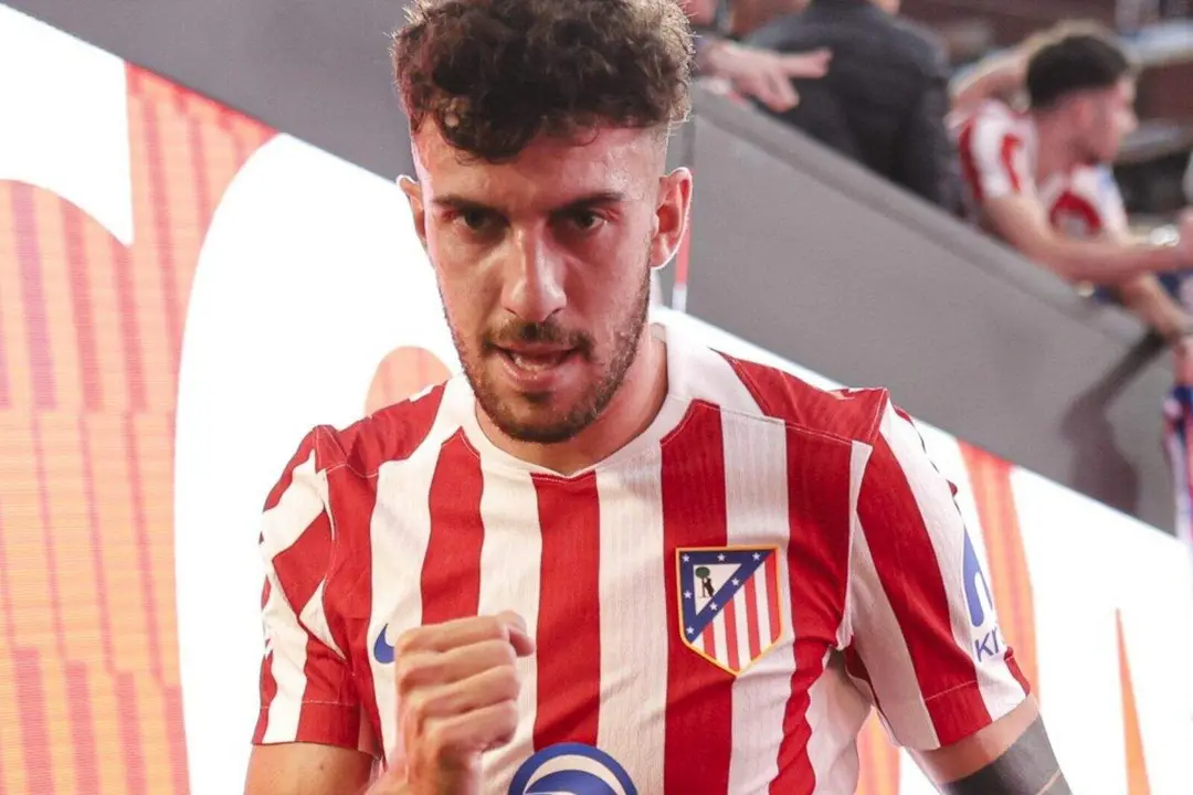 Ruggeri empieza a consolidarse. | Fuente: (@Atleti)