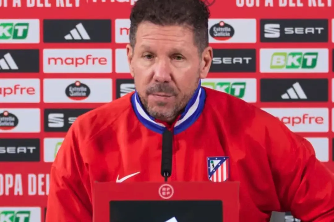 Simeone en rueda de prensa | Fuente (@Atleti y Canva)