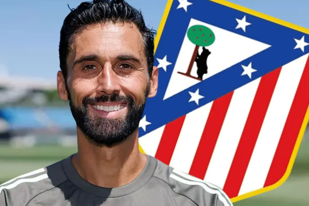 Arbeloa sorprende con los elegidos para enfrentar al Atl&eacute;tico | Fuente @Canva y @realmadrid