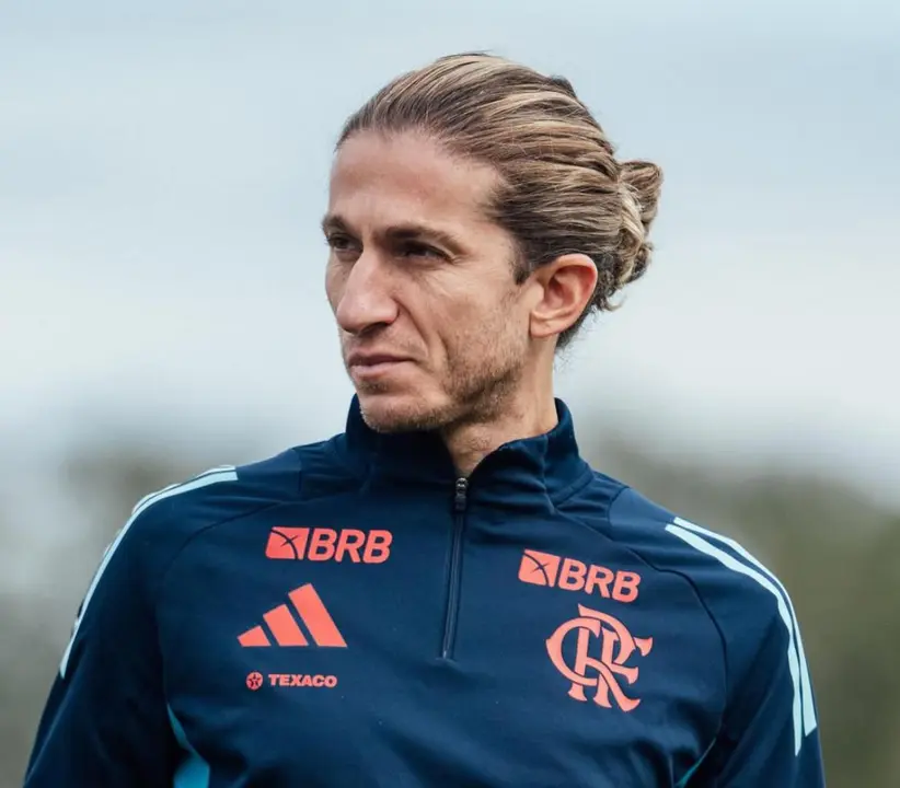 Filipe Luis ha dirigido ya su &uacute;ltimo partido con el Fla | Fuente IG FilipeLuis