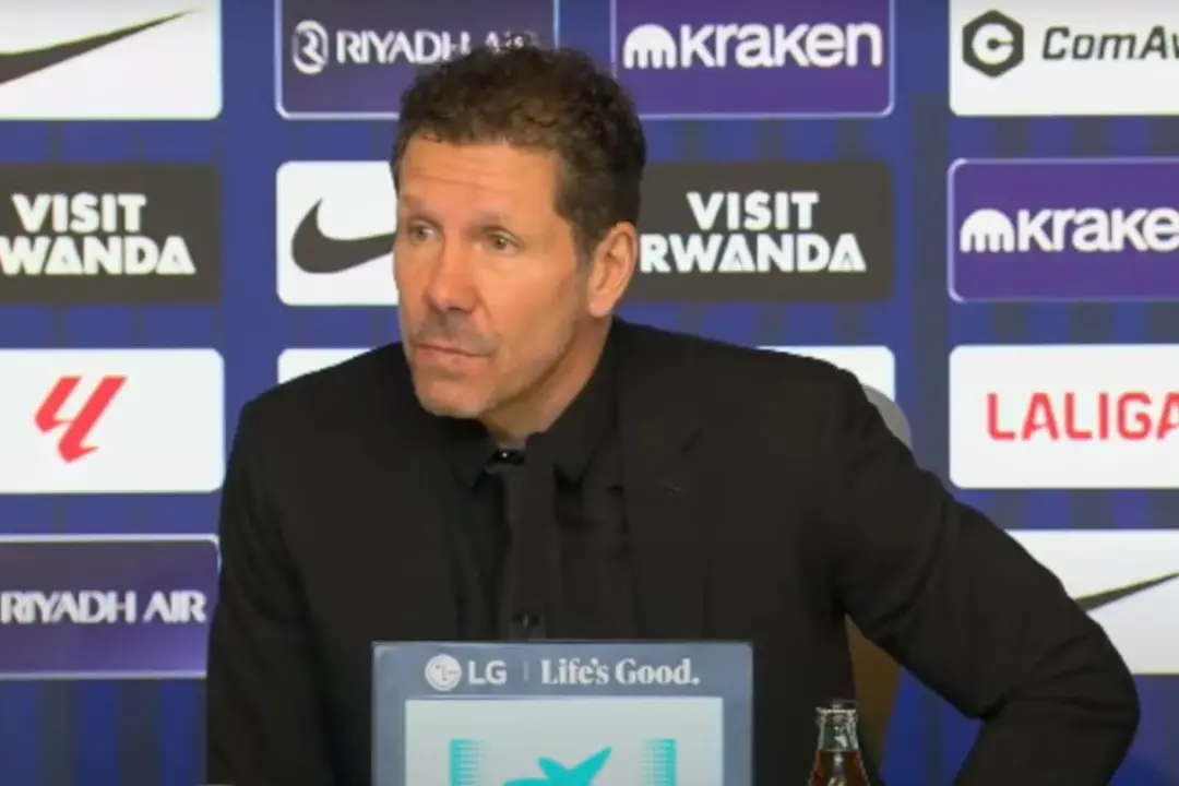 Simeone habl&oacute; en rueda de prensa.| Fuente: (@Atleti)