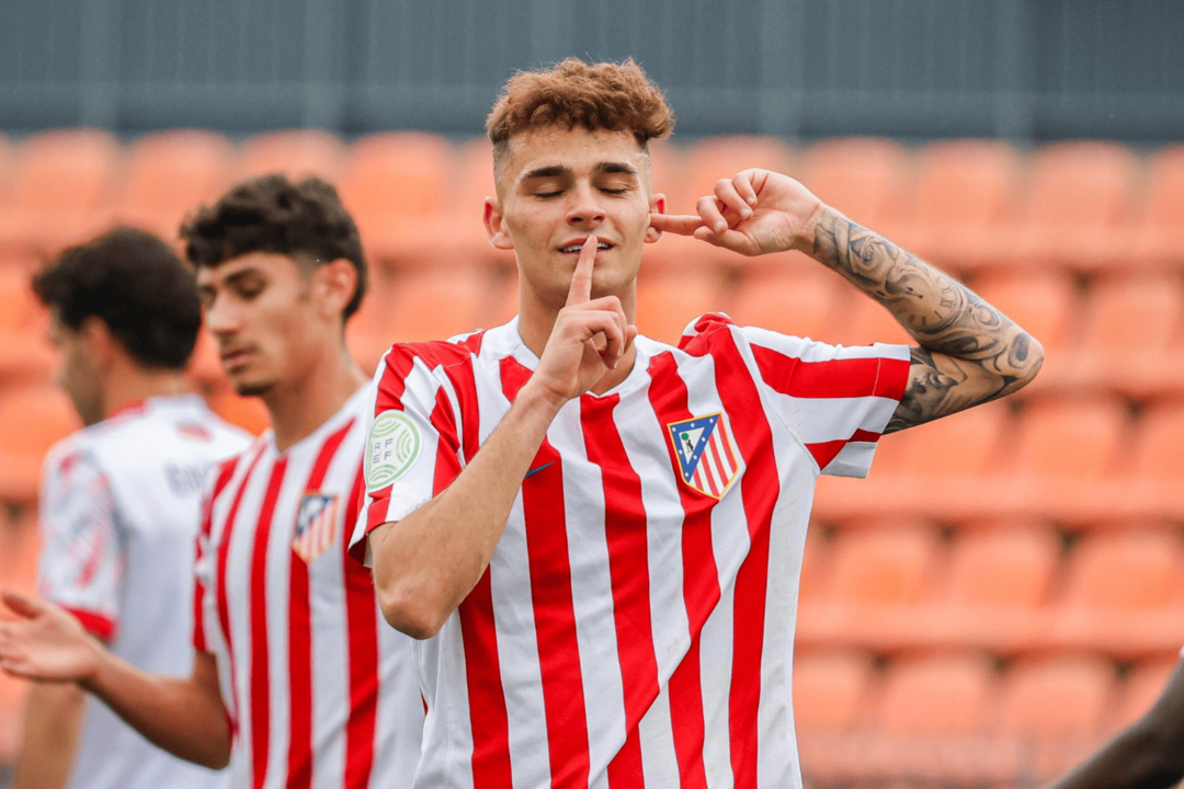 Doblete de Jes&uacute;s Barrios para seguir so&ntilde;ando con el ascenso | Fuente (Sergio Gonz&aacute;lez, estoesatleti.es)