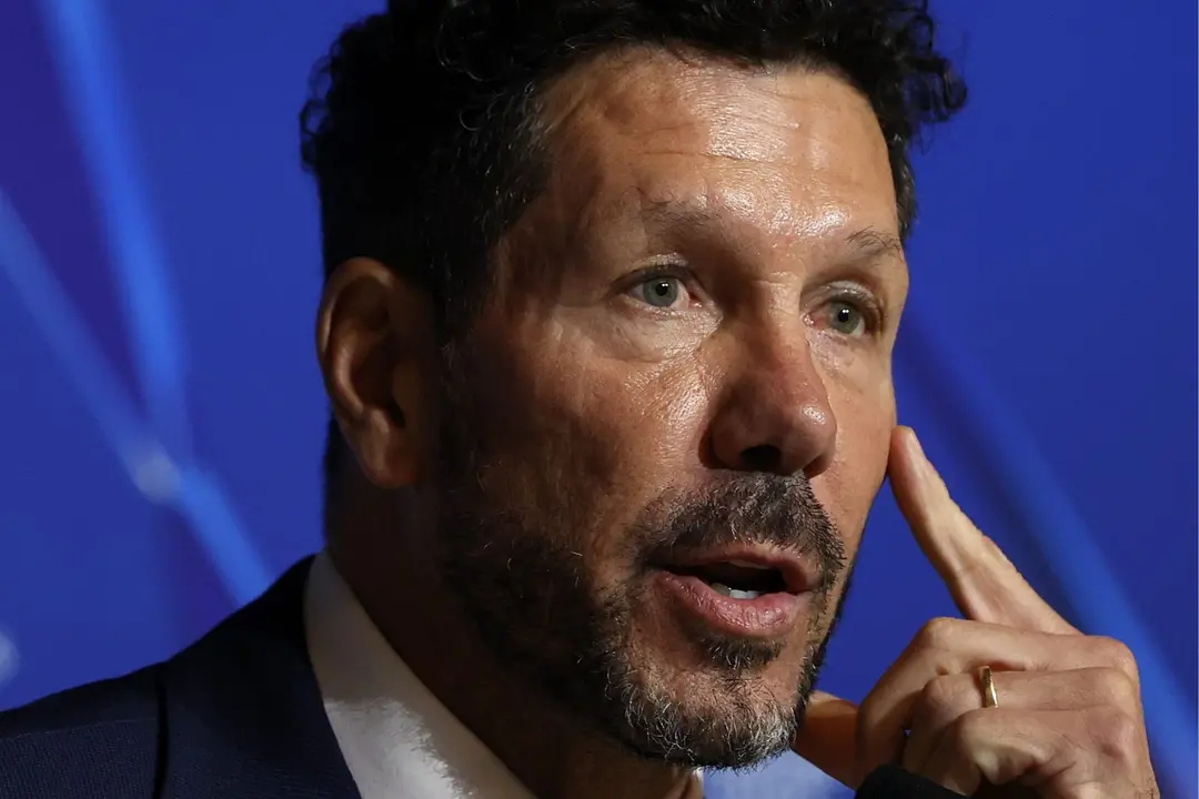 Simeone volver&aacute; a capitanear el barco por 15a temporada consecutiva  | Fuente (@Atleti)