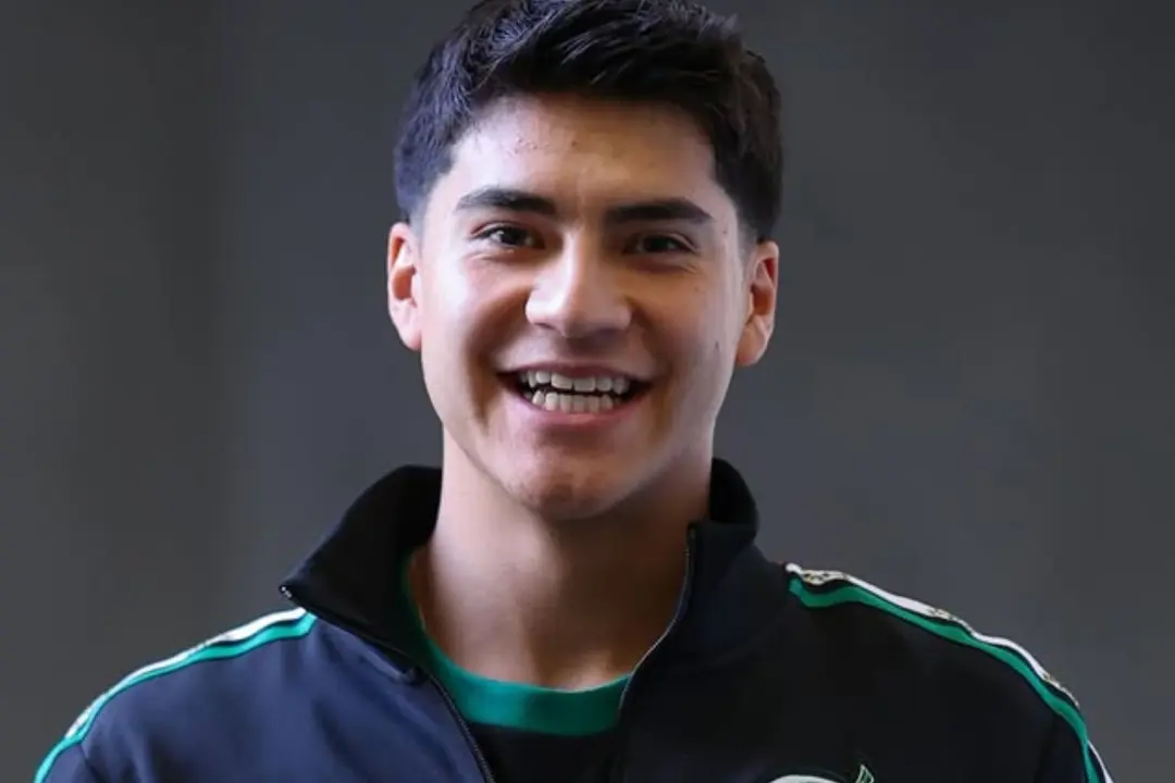 Debuta Obev&iexcl;d Vargas en el Mundial | Fuente (@miseleccionmx)