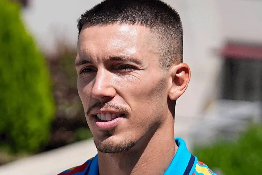 Ofensiva por Alejandro Grimaldo | Fuente (@bayer04_es )