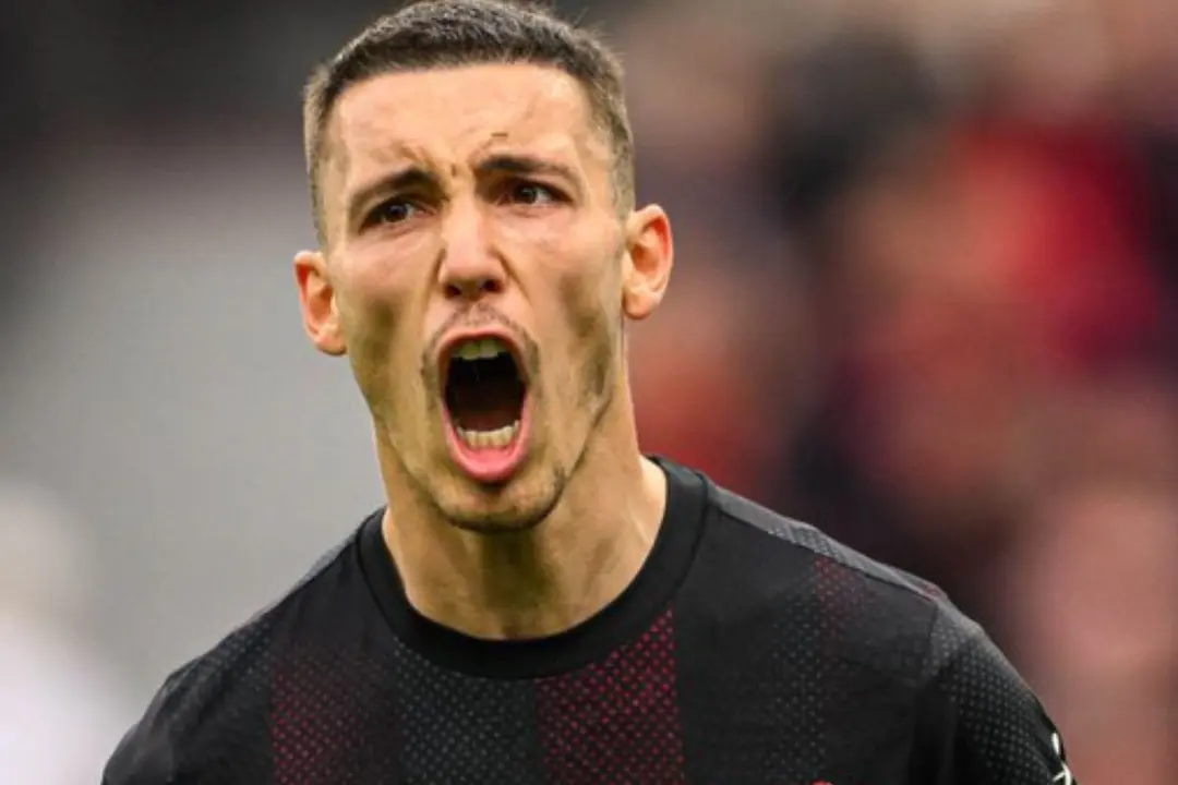 Grimaldo se adapta al Atl&eacute;tico | Fuente (@bayer04_en)