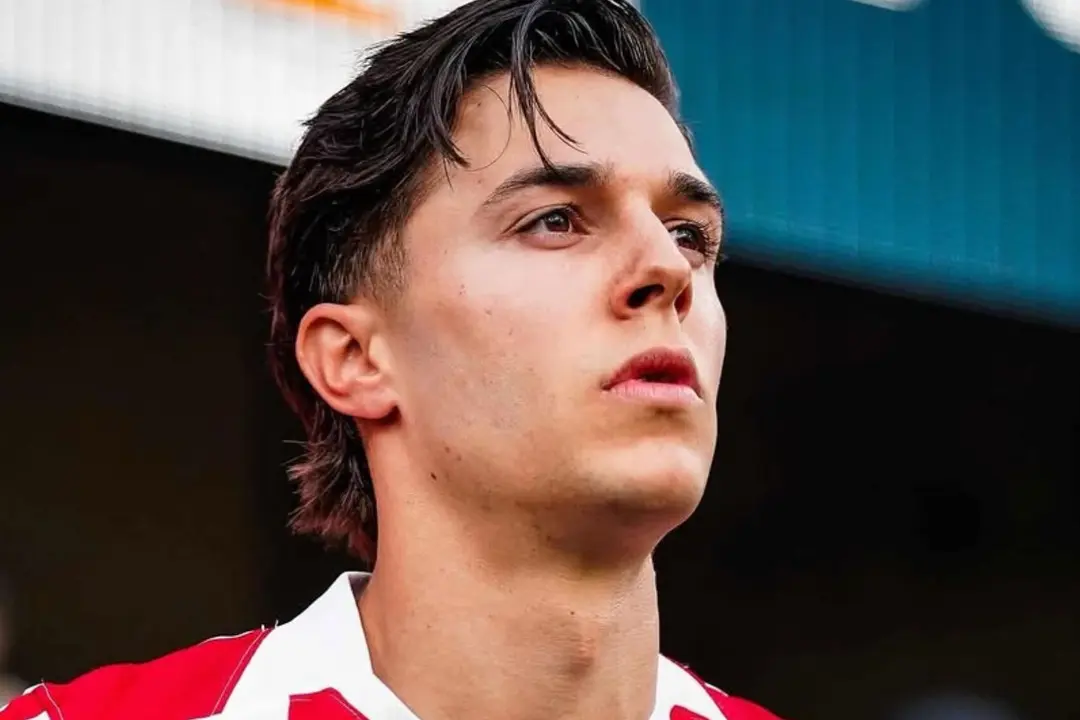 Arnau se hace hueco en el Atl&eacute;tico | Fuente (@arnauortiz_)