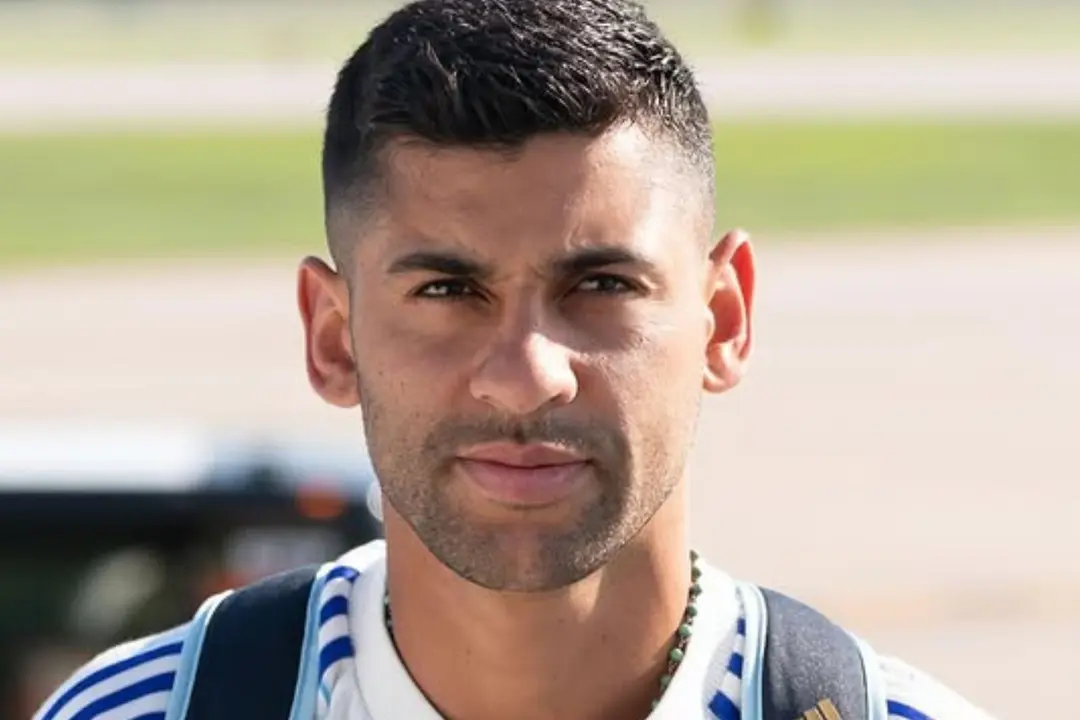 El Cuti Romero se aleja del Atl&eacute;tico | Fuente (@cutiromero2)