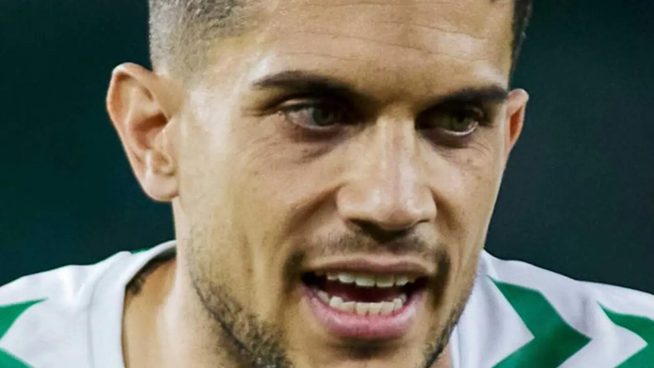 El Betis se queda sin Marc Bartra y debe fichar