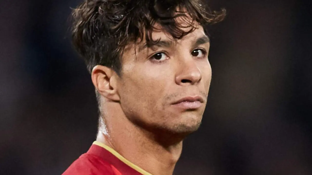 Oliver Torres lleva cinco temporadas en el Sevilla pero pudiera irse a la Serie A este mes