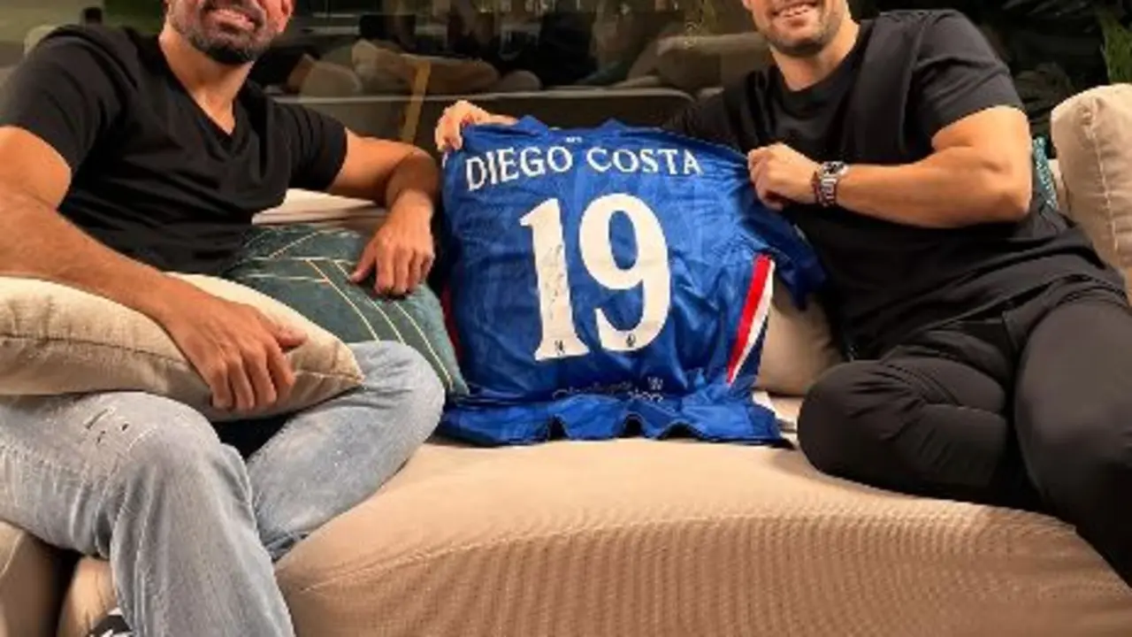 Mario Su&aacute;rez y Diego Costa en la entrevista | Fuente: IG @MarioSuarez4
