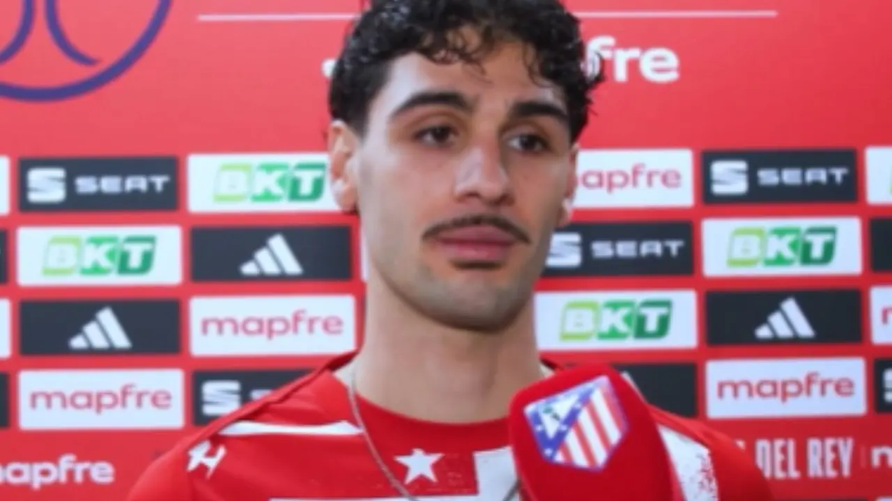 Johnny habl&oacute; para los micr&oacute;fonos del Atl&eacute;tico. | Fuente: (@Atleti)