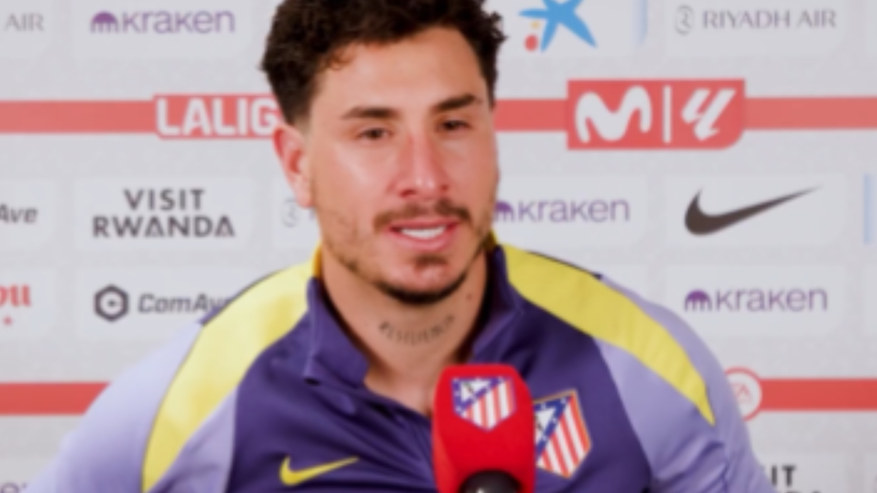 El charr&uacute;a, enfadado pese al triunfo. | Fuente: (@Atleti)