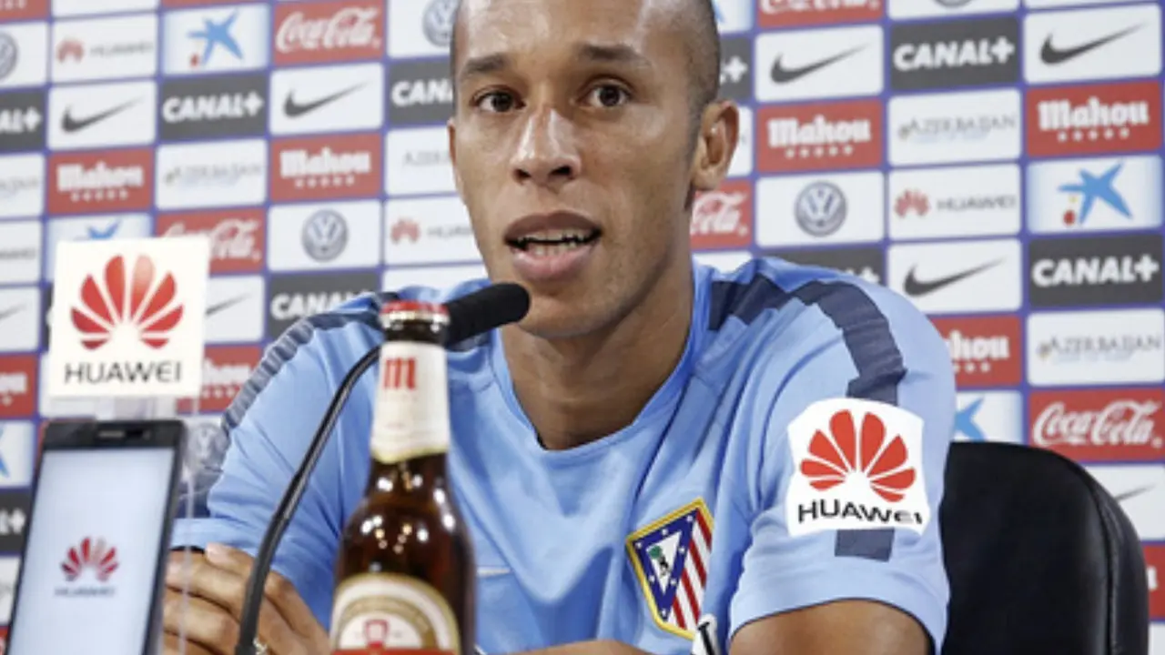 Joao Miranda analiza el caso Juli&aacute;n y el a&ntilde;o de los rojiblancos | Fuente: @Atleti