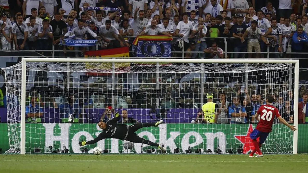 El fat&iacute;dico penal de Juanfran de 2016 | Fuente Atleti