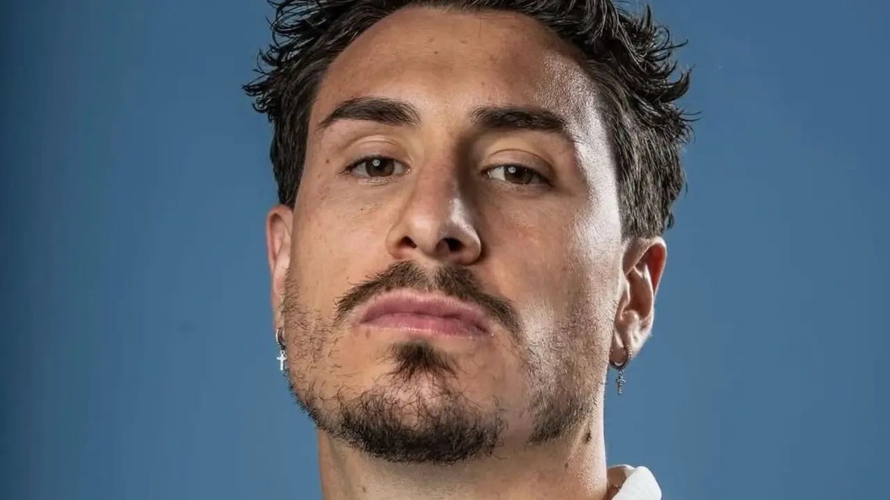 Josema Gim&eacute;nez se concentra con Uruguay | Fuente (Canva, @aufoficial)