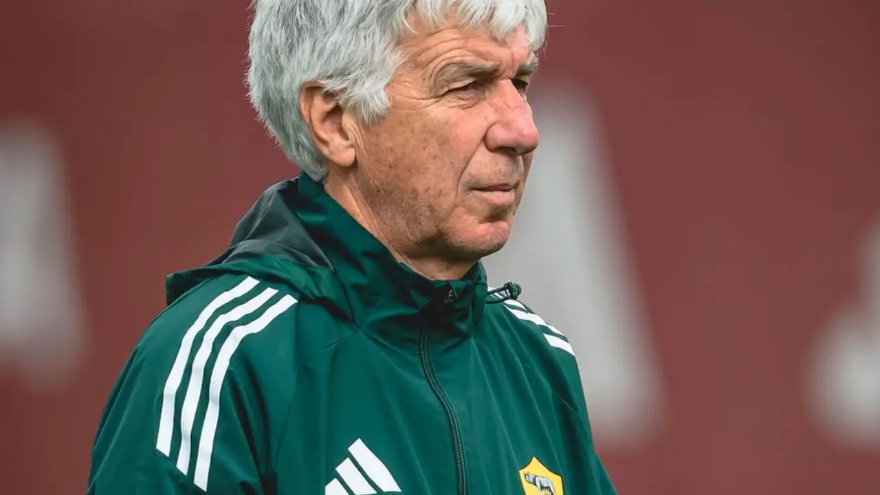 La Roma se mete en una operaci&oacute;n  Fuente (@officialasroma)