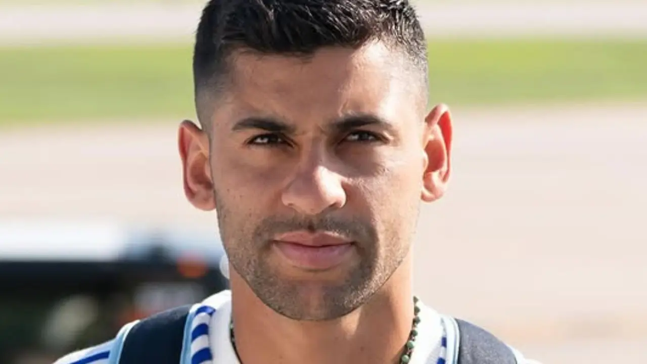 El Cuti Romero se aleja del Atl&eacute;tico | Fuente (@cutiromero2)