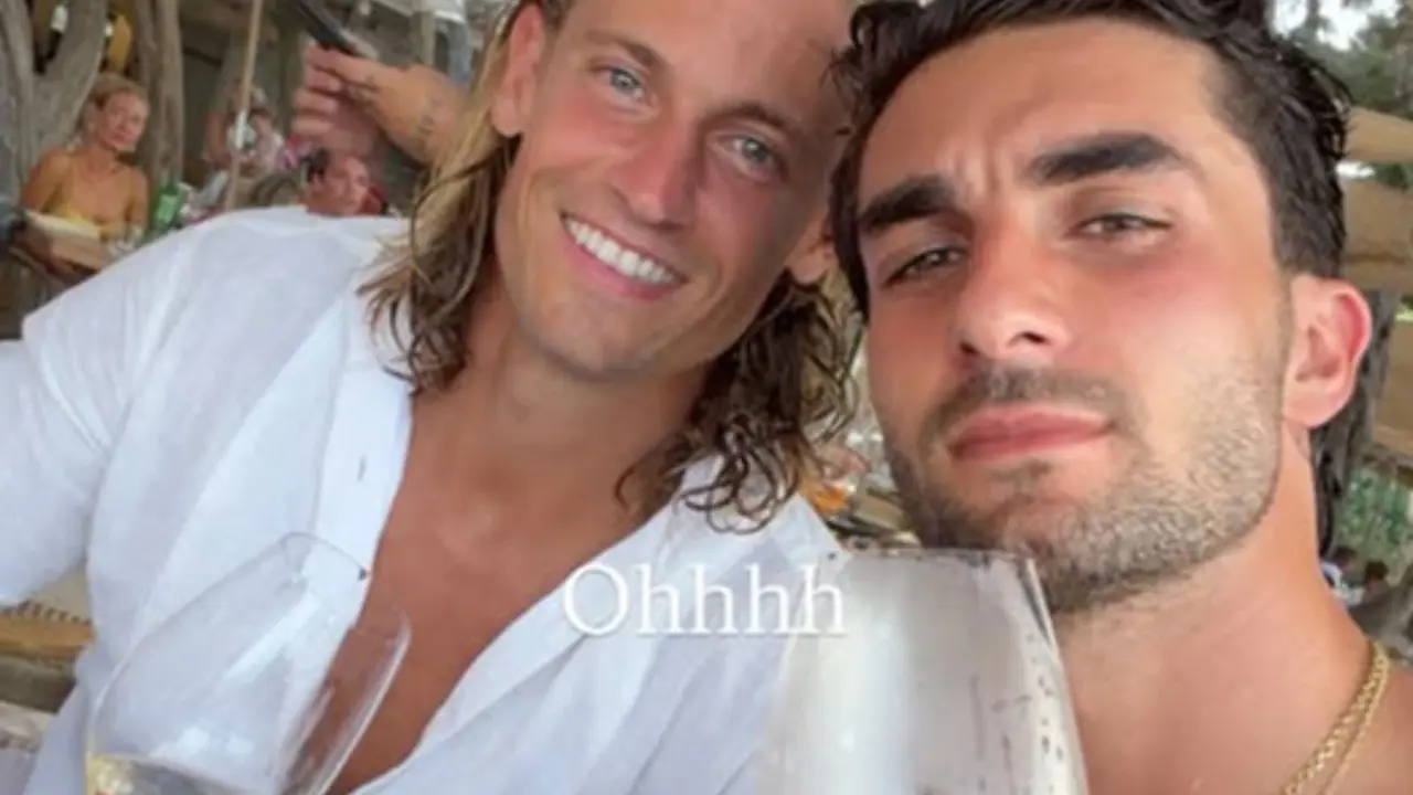 Ferr&aacute;n Torres y Marcos Llorente en Ibiza | Fuente: Instagram (@scespn)