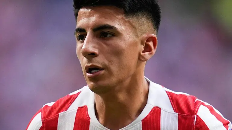 Todos los focos apuntan a Thiago Almada