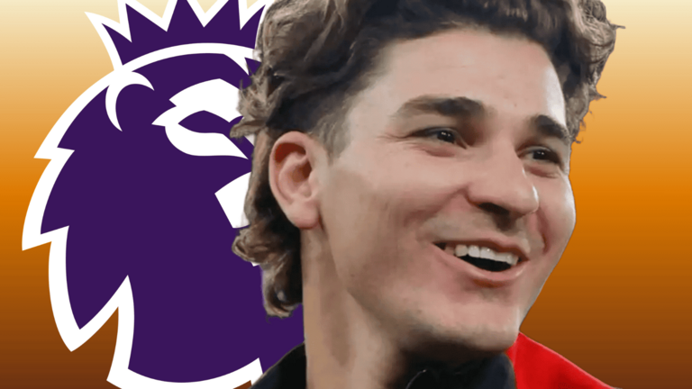En la Premier se fijan en Juli&aacute;n Alvarez | Fuente (Canva, @Atleti)