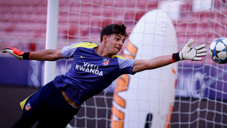 Miguel Olarieta, portero del Atl&eacute;tico de Madrid juvenil 'A' | Fuente (@AtletiAcademia)