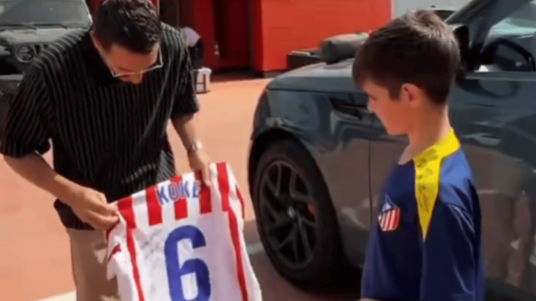 El detalle de Koke con el peque&ntilde;o Mart&iacute;n | Fuente (@40Andaya)