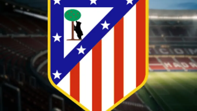 El Atl&eacute;tico afronta un mercado decisivo | Fuente (Canva, Gemini)