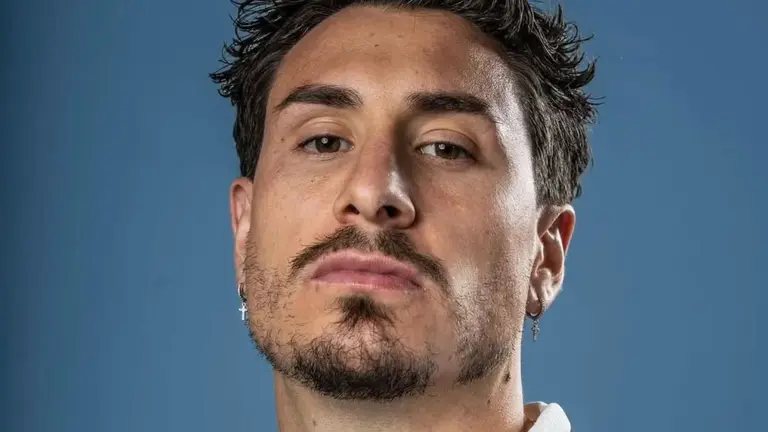 Josema Gim&eacute;nez se concentra con Uruguay | Fuente (Canva, @aufoficial)