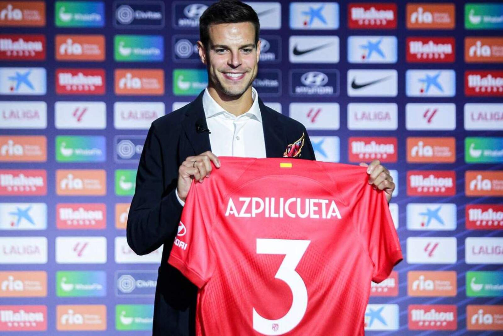 Azpilicueta en su presentación con el Atleti