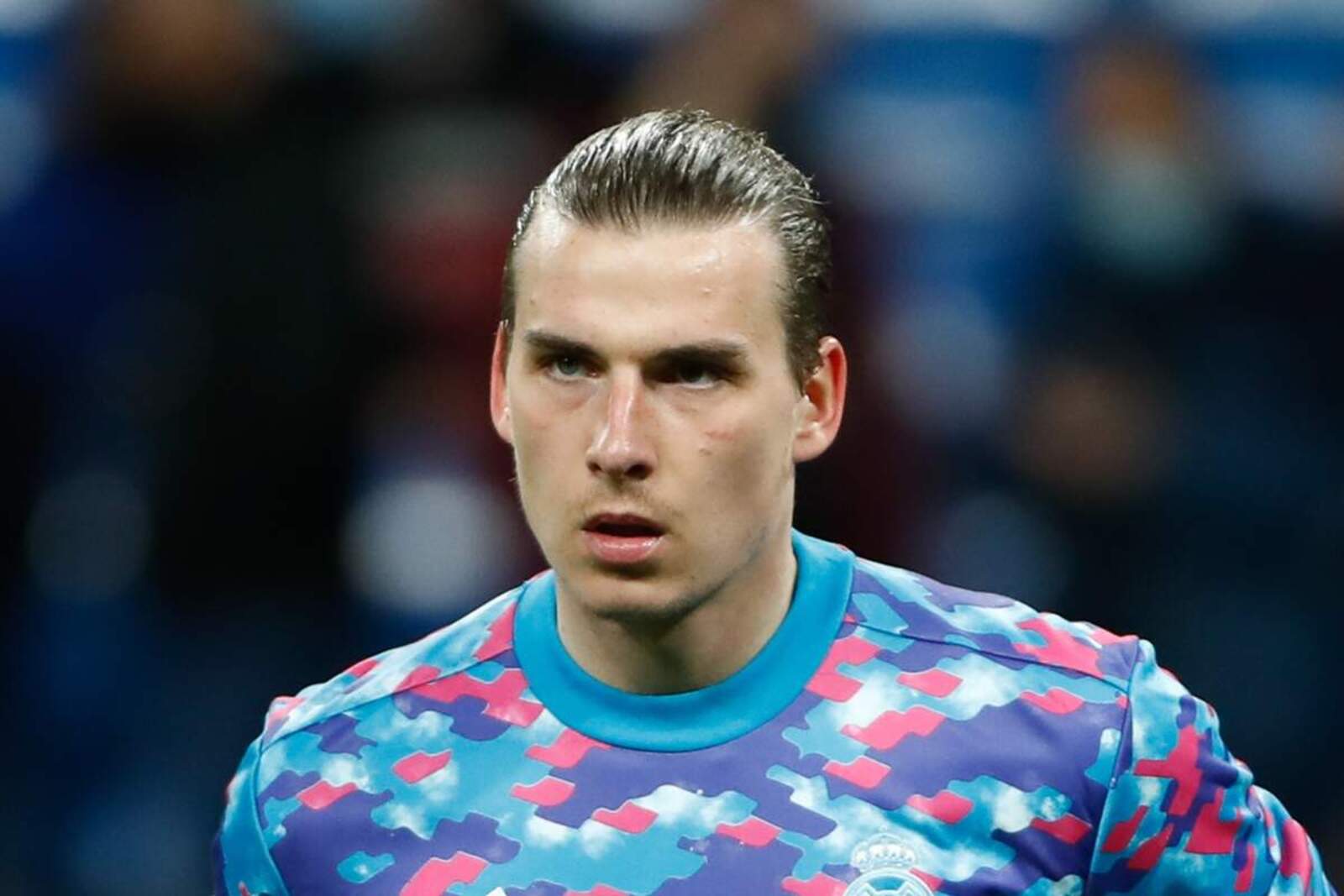 Lunin defiende la portería del Real Madrid
