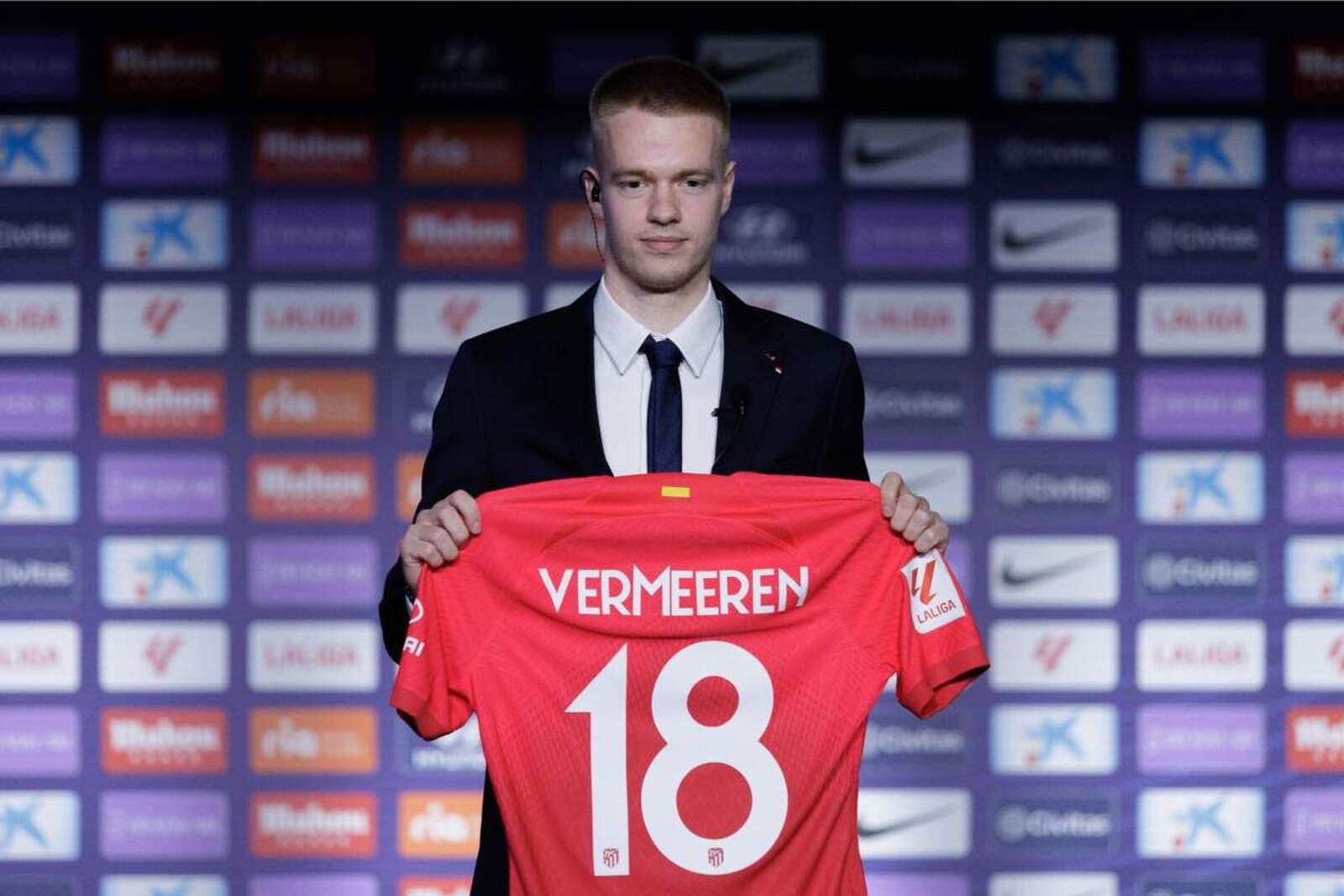 Arthur Vermeeren en su presentación