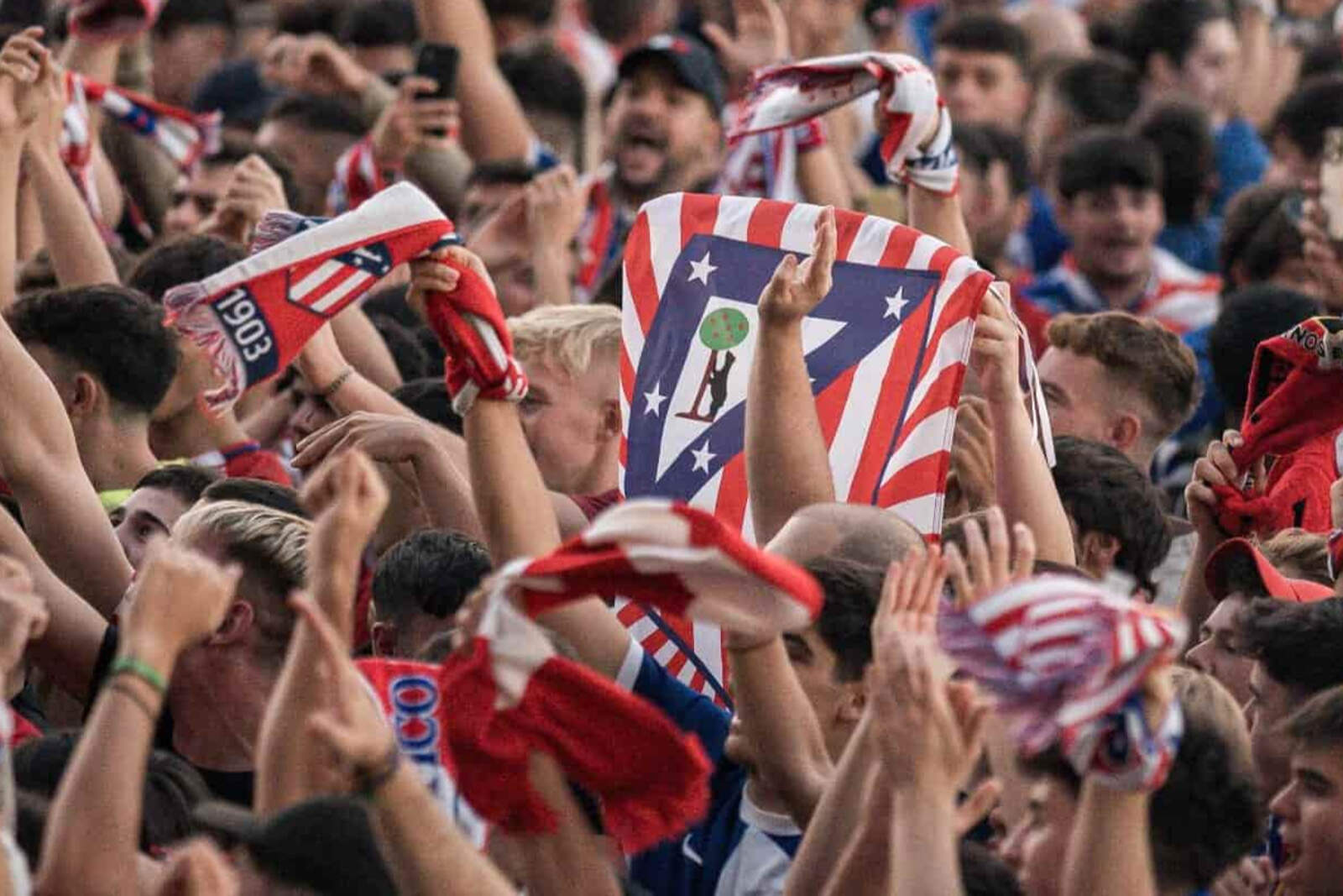 La afición del Atlético, entusiasmada