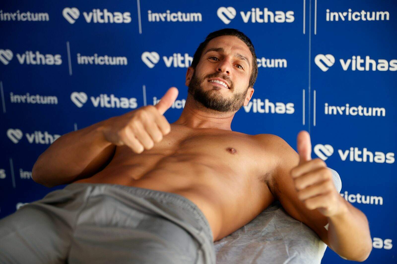 Azpilicueta, tras la renovación, en las pruebas médicas