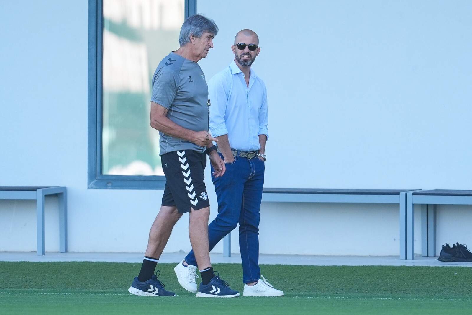 Manuel Pellegrini en un entrenamiento del Betis