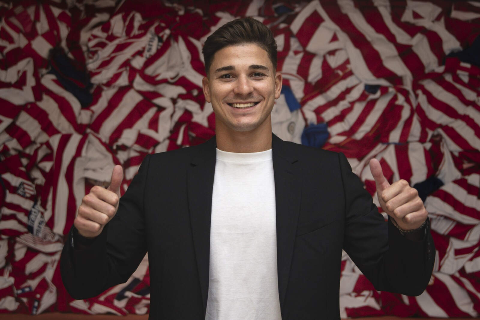 Julián Alvarez cuenta con toda la confianza del Atlético de Madrid y Simeone