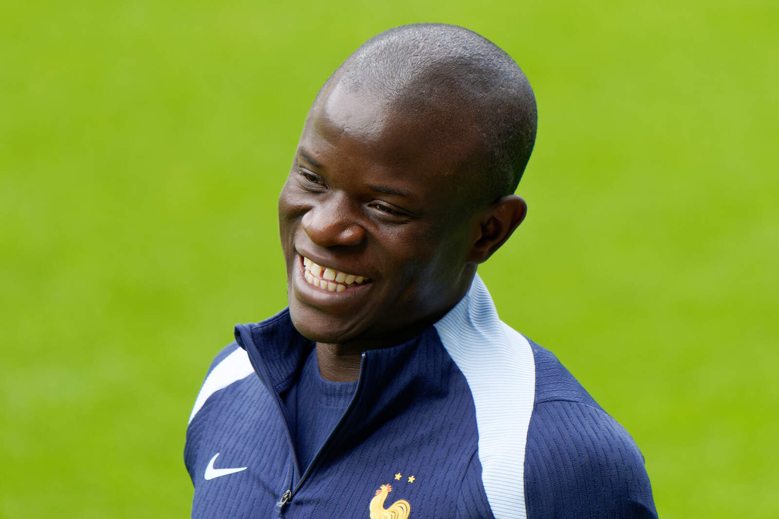 La Premier o el Real Madrid, posible competencia por Kanté