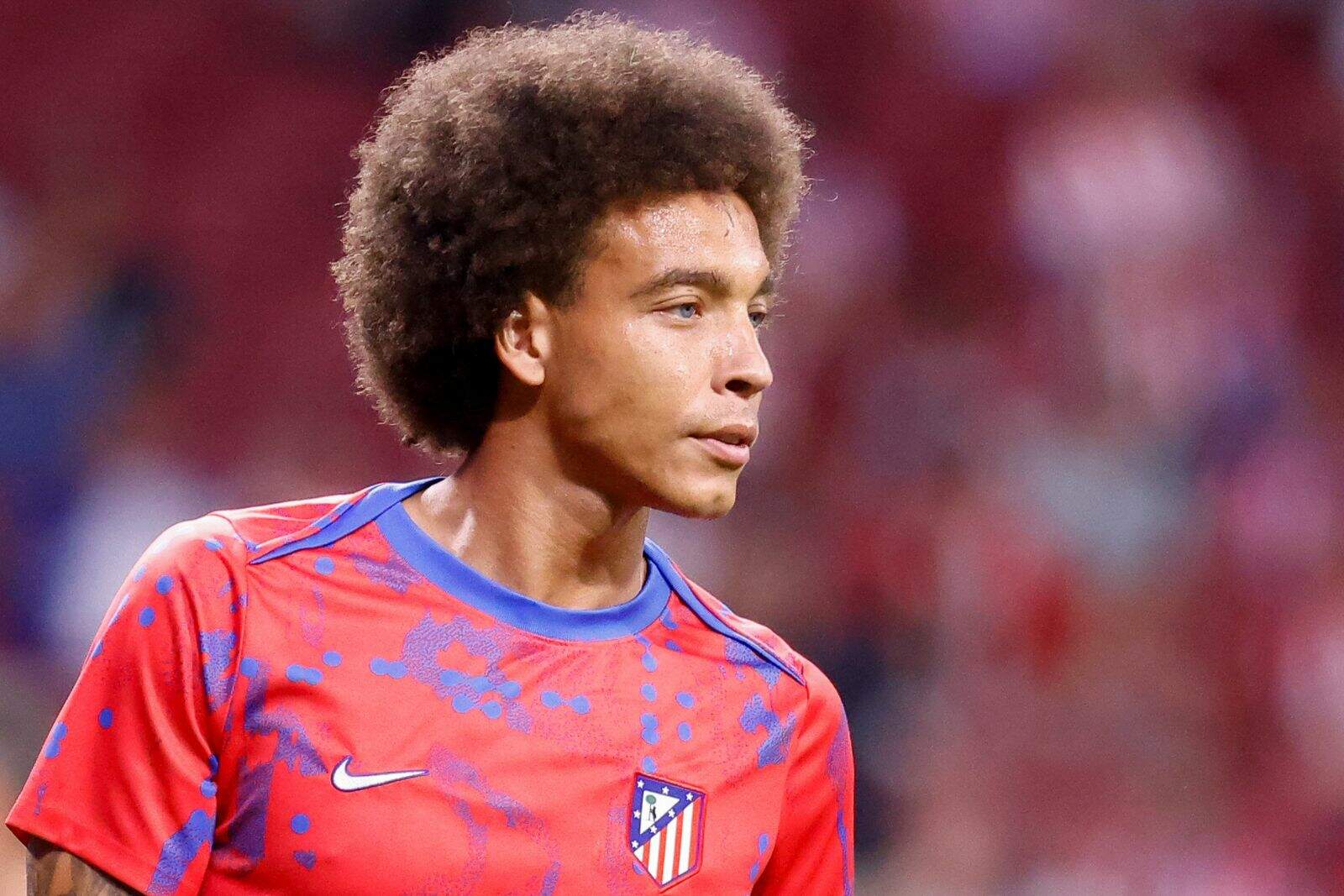 Axel Witsel se marcha a final de temporada