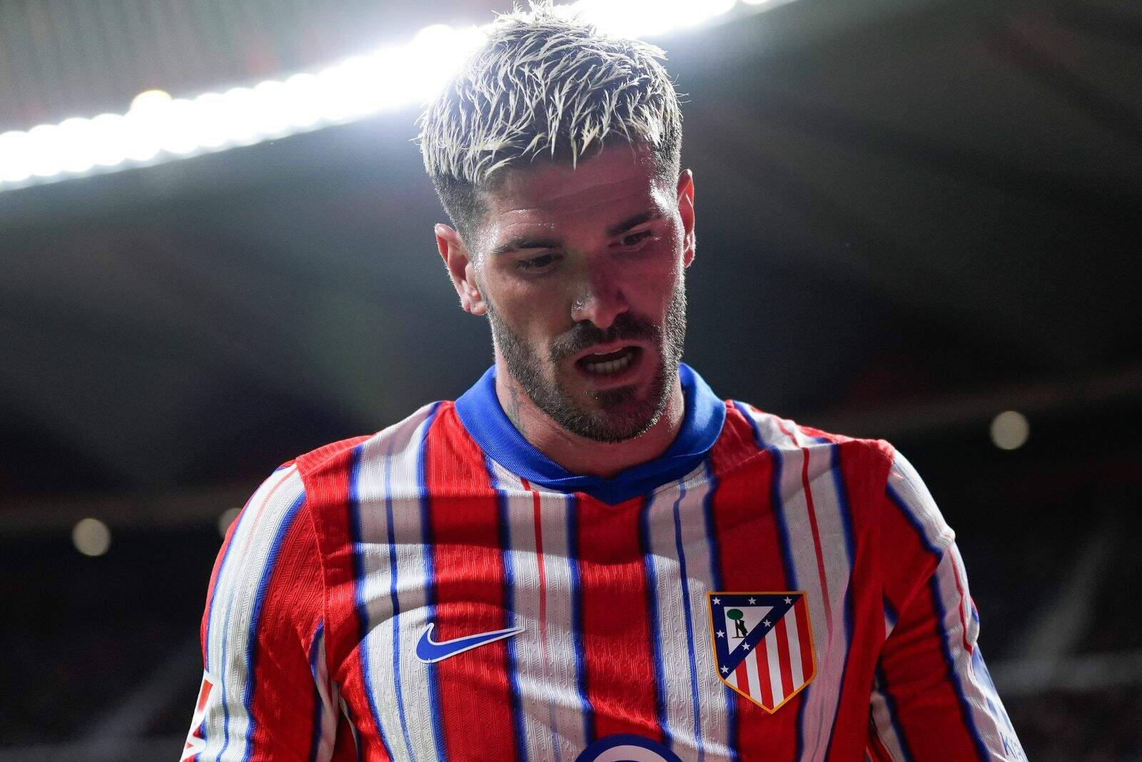 Palacios sustituye a De Paul