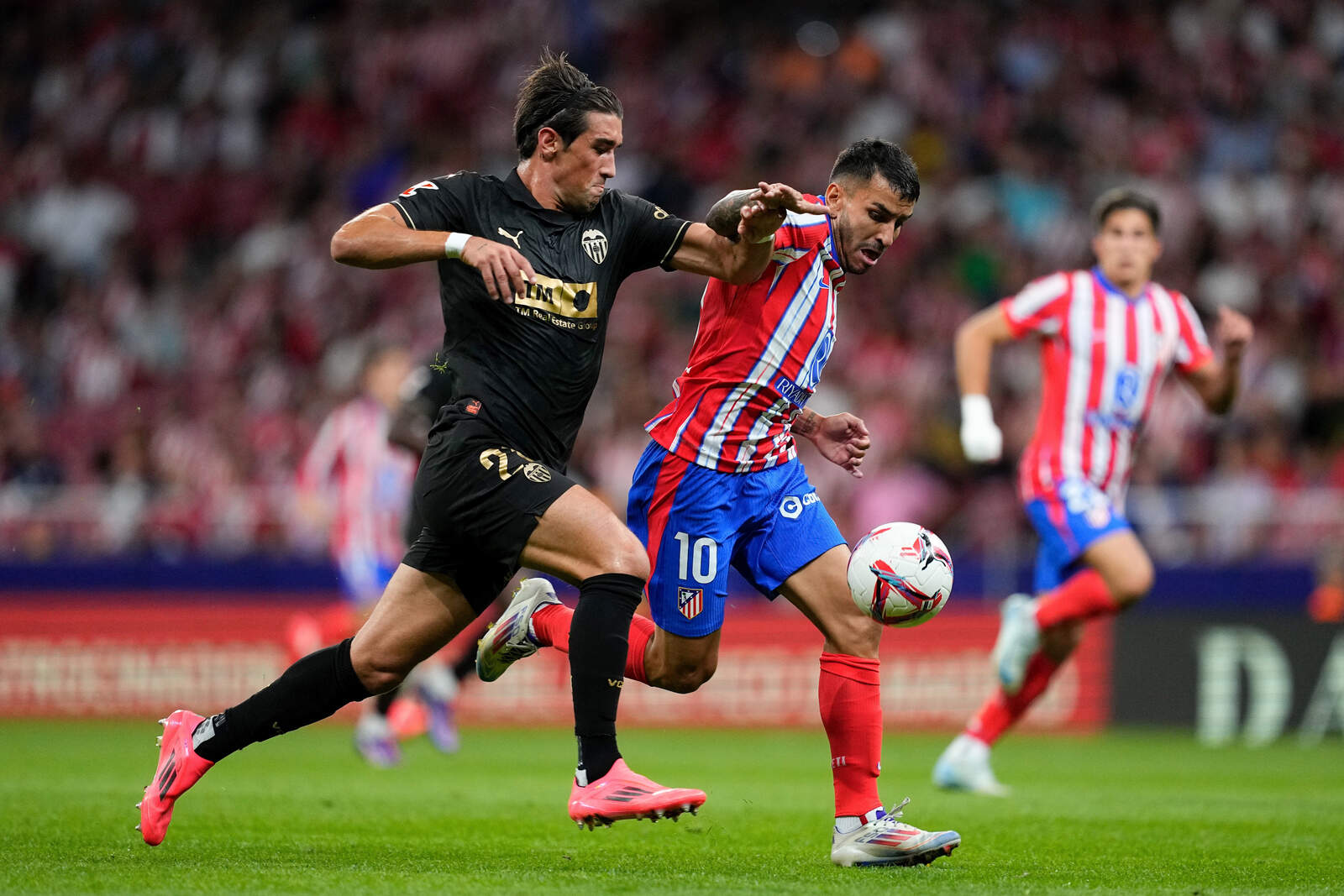 Correa contra el Valencia