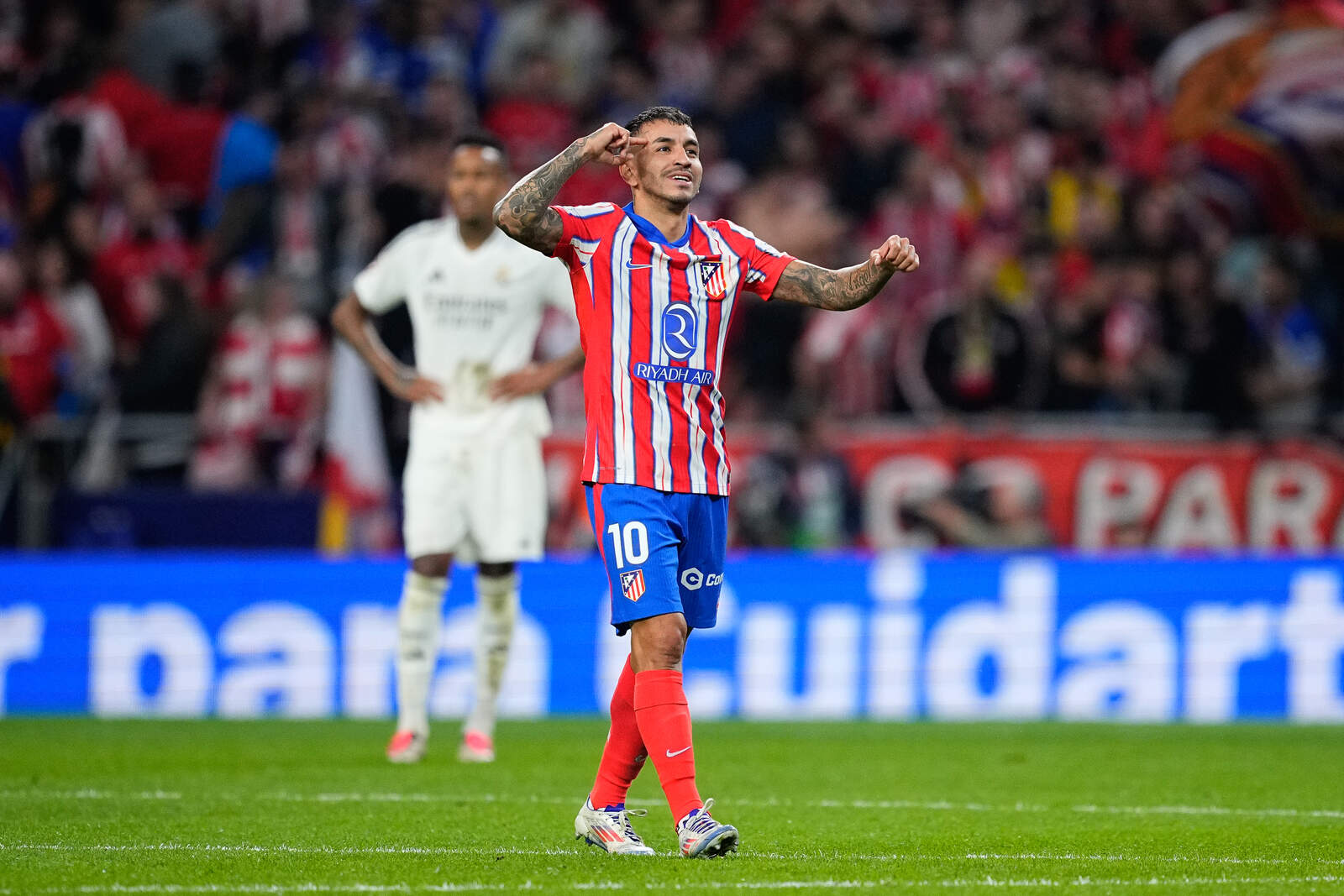 Correa celebrando su gol contra el Madrid