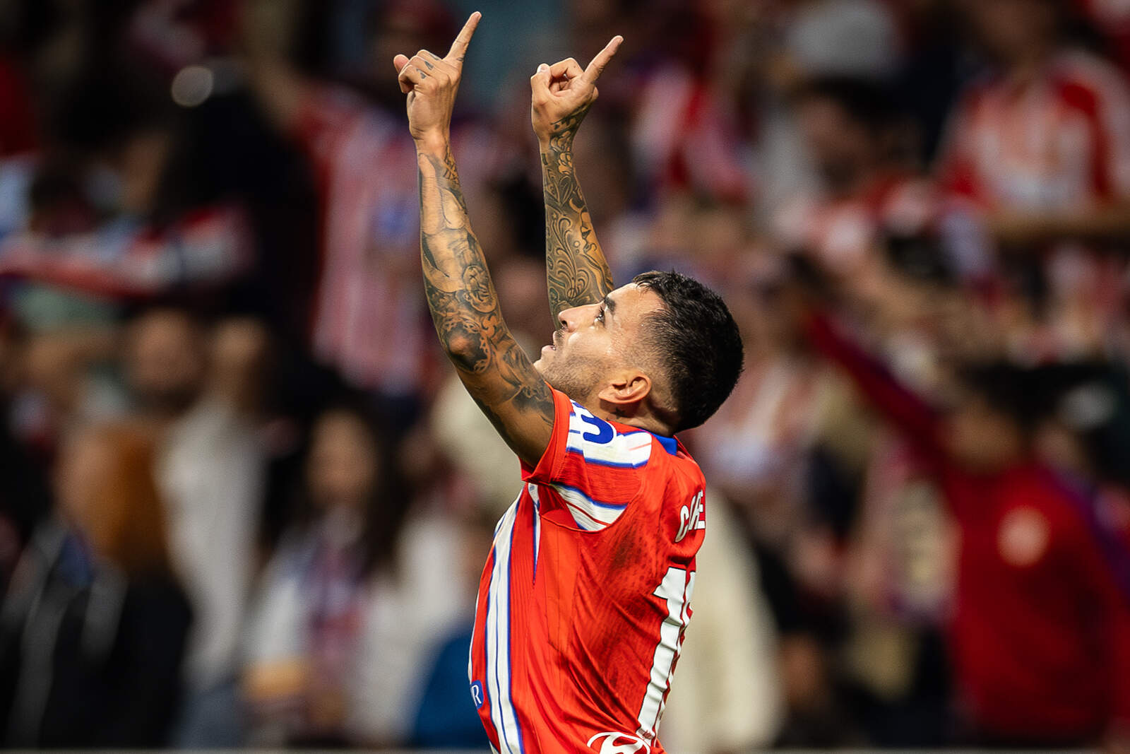 Ángel Correa en un partido con el Atlético de Madrid