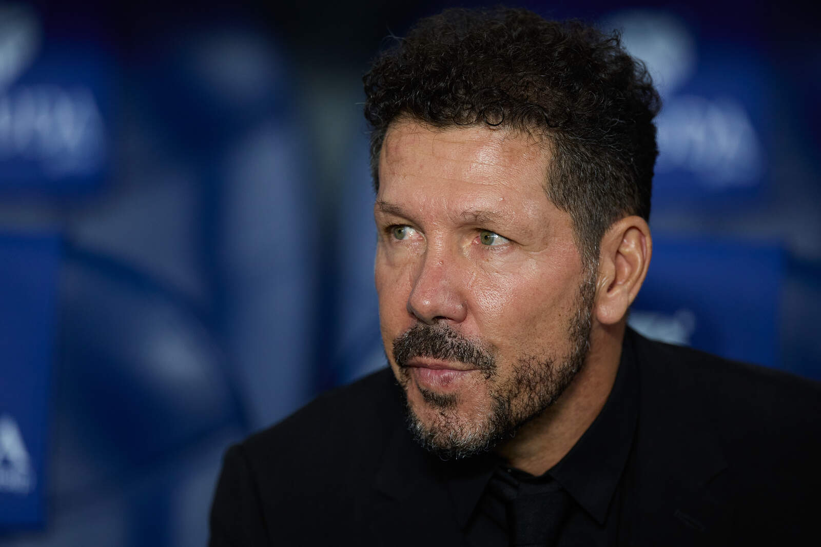 Simeone le da un golpe duro a Sorloth