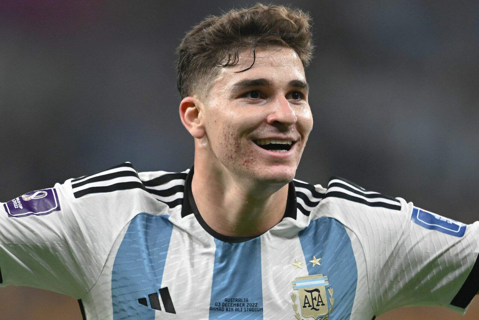 Julián Alvarez con Argentina