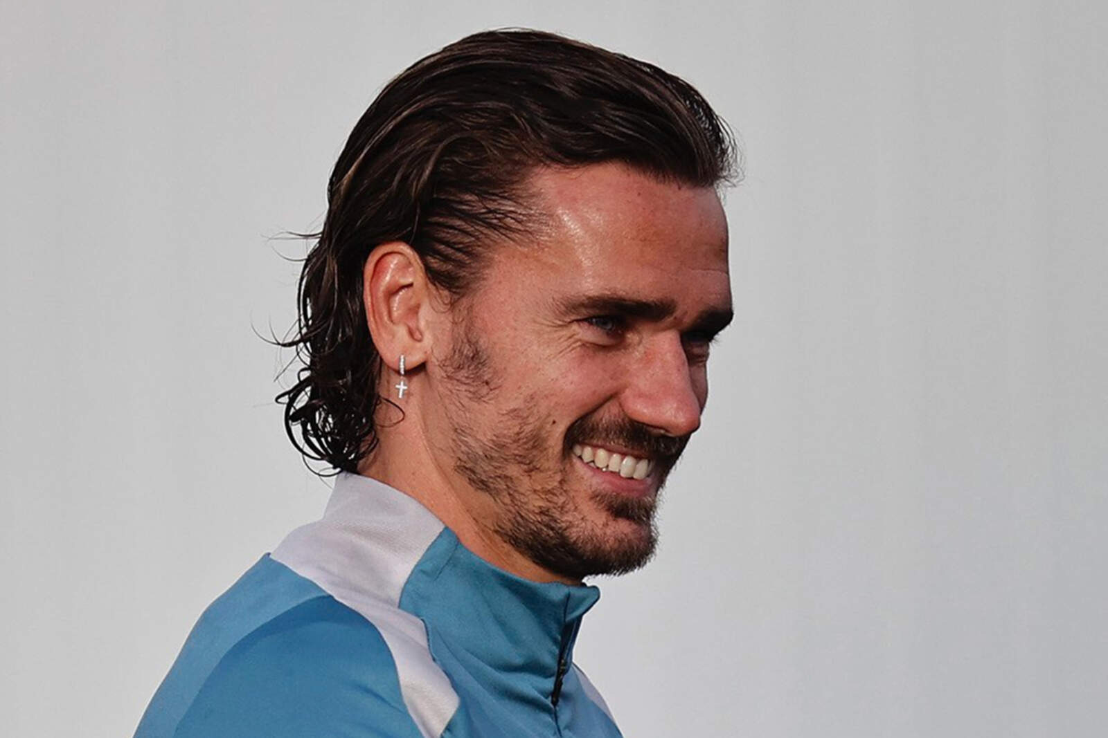 Antoine Griezmann, feliz durante un entrenamiento con el Atl?tico de Madrid