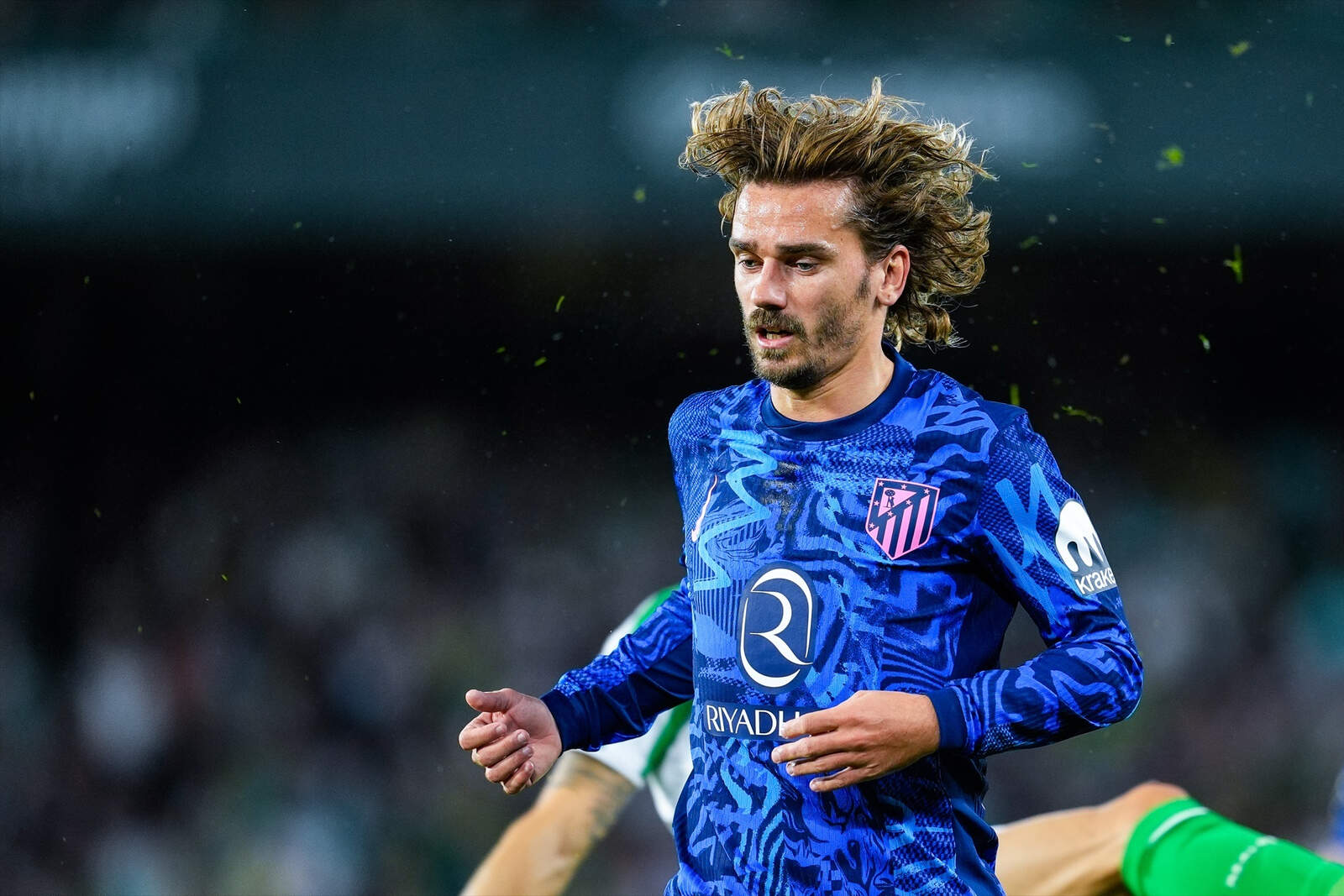 Antoine Griezmann frustrado por el Betis